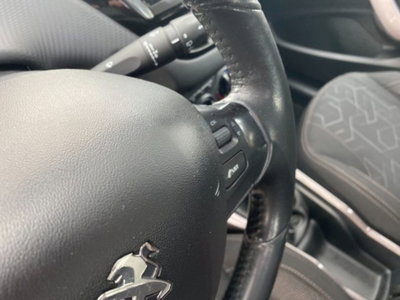 Peugeot 2008 100 Allure (13)