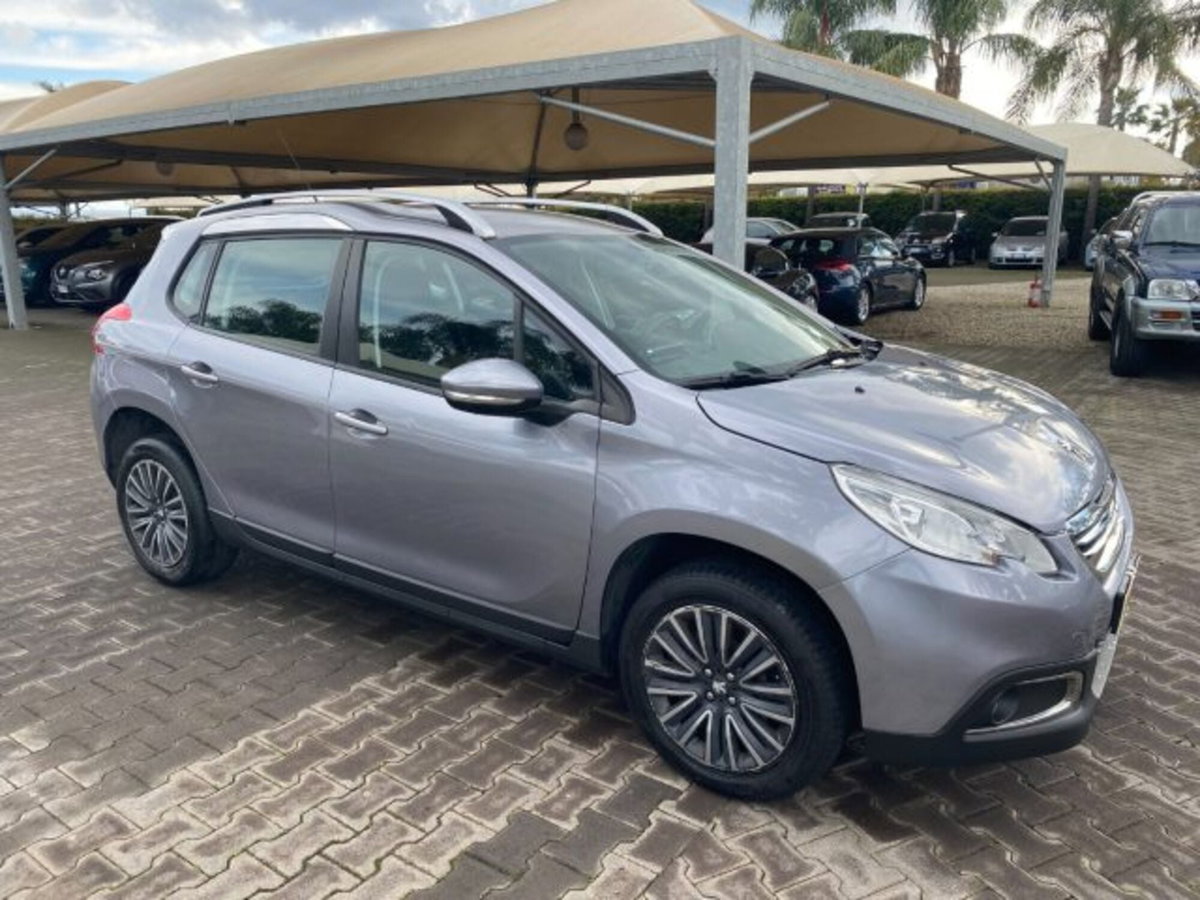 Peugeot 2008 100 Allure (2)