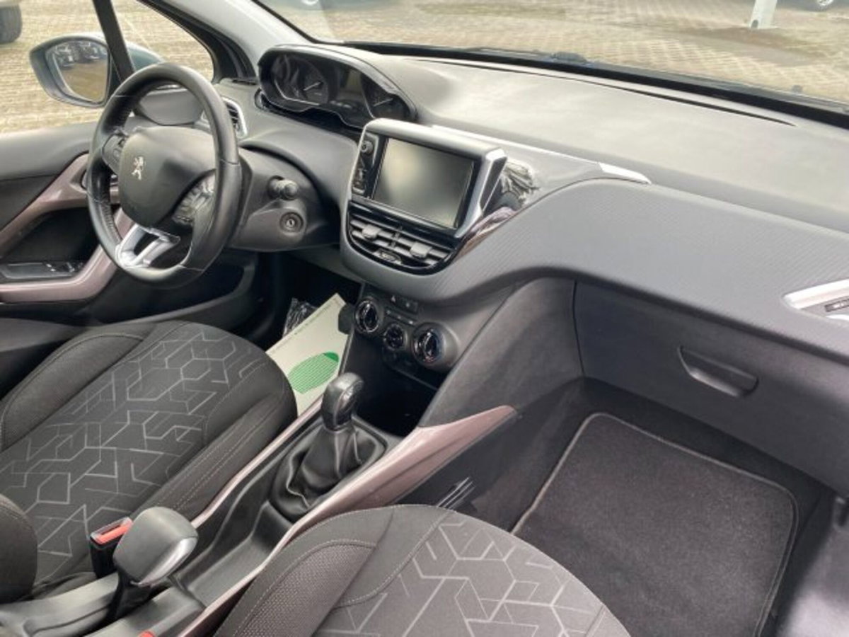 Peugeot 2008 100 Allure (9)