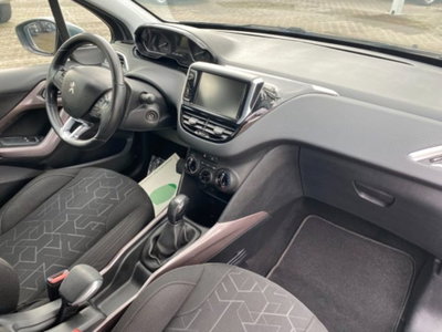 Peugeot 2008 100 Allure (9)