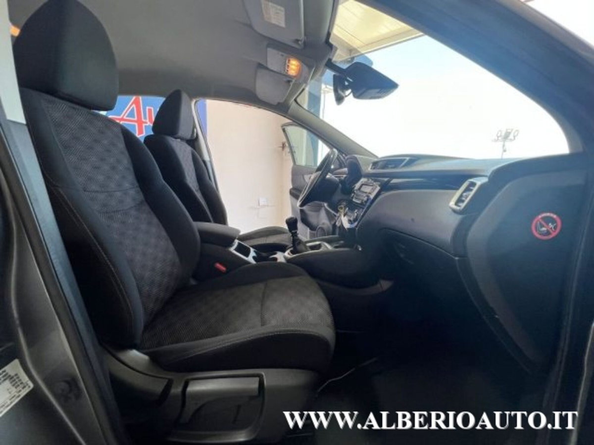 Nissan Qashqai 1.6 dCi 2WD Acenta (10)