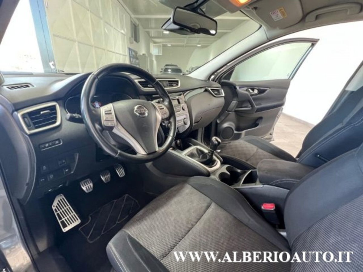 Nissan Qashqai 1.6 dCi 2WD Acenta (13)
