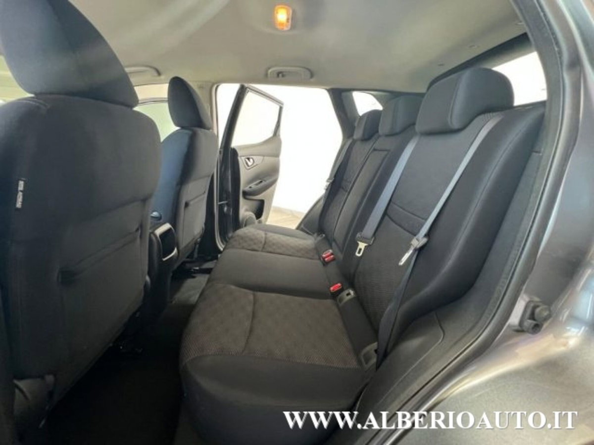 Nissan Qashqai 1.6 dCi 2WD Acenta (8)