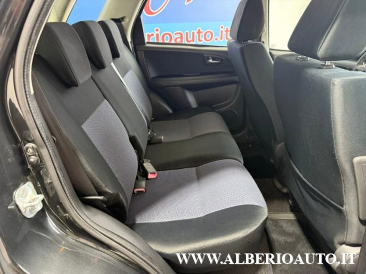 Fiat Sedici 1.9 MJT 4x4 Experience (8)