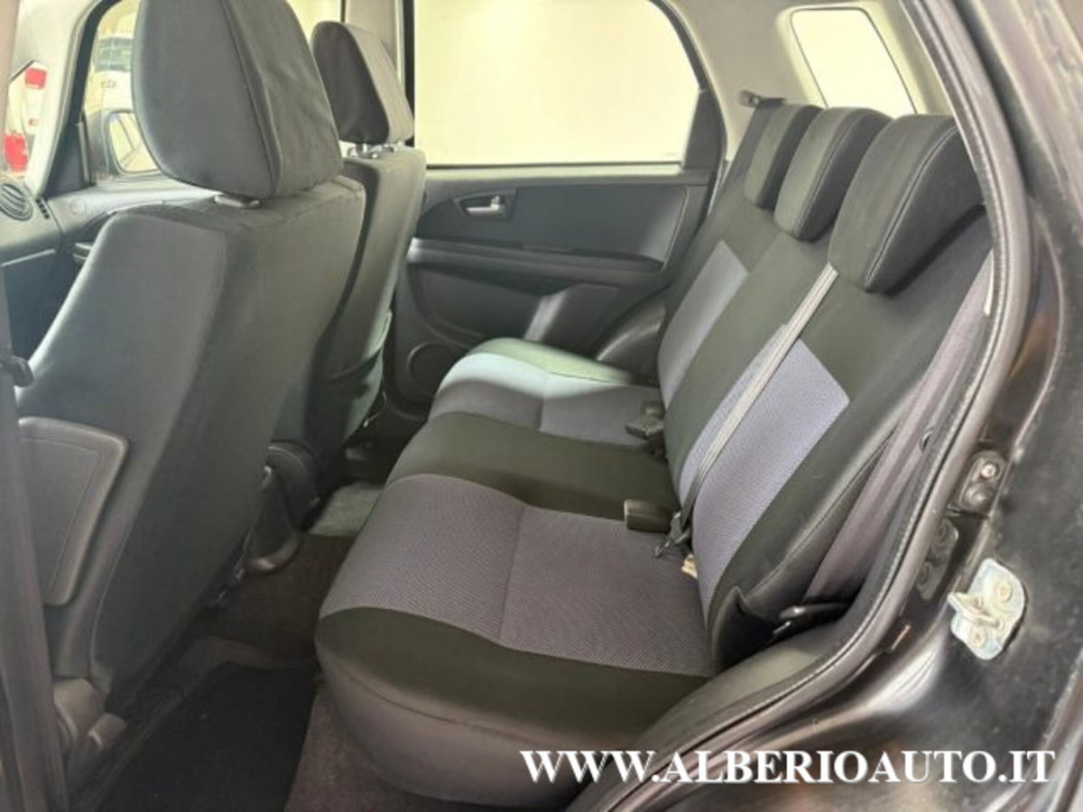 Fiat Sedici 1.9 MJT 4x4 Experience (9)