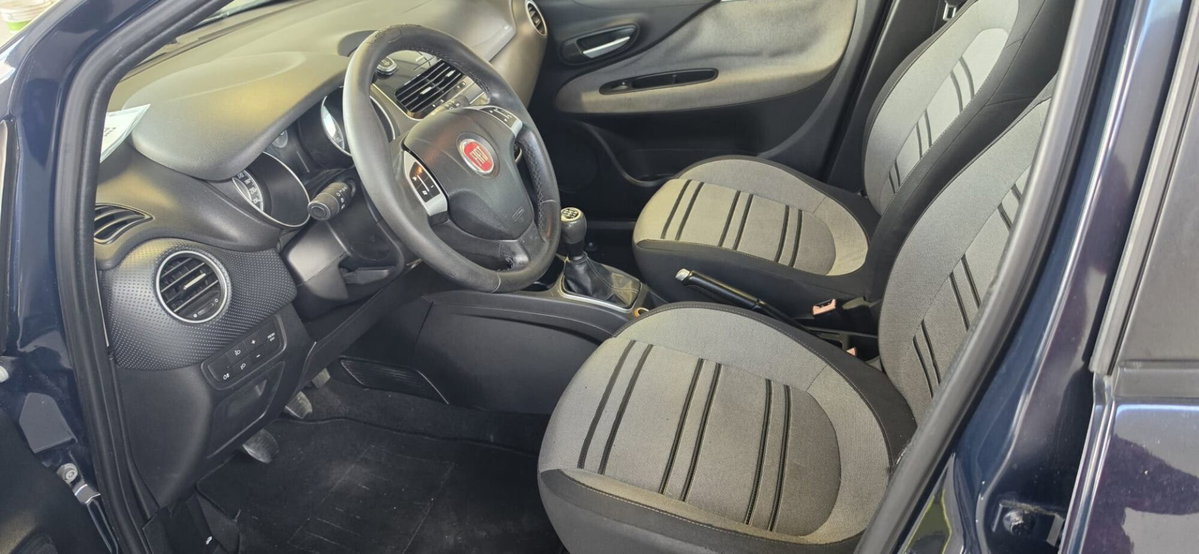 Fiat Punto Evo 1.3 Mjt 75 CV 5 porte Active (8)