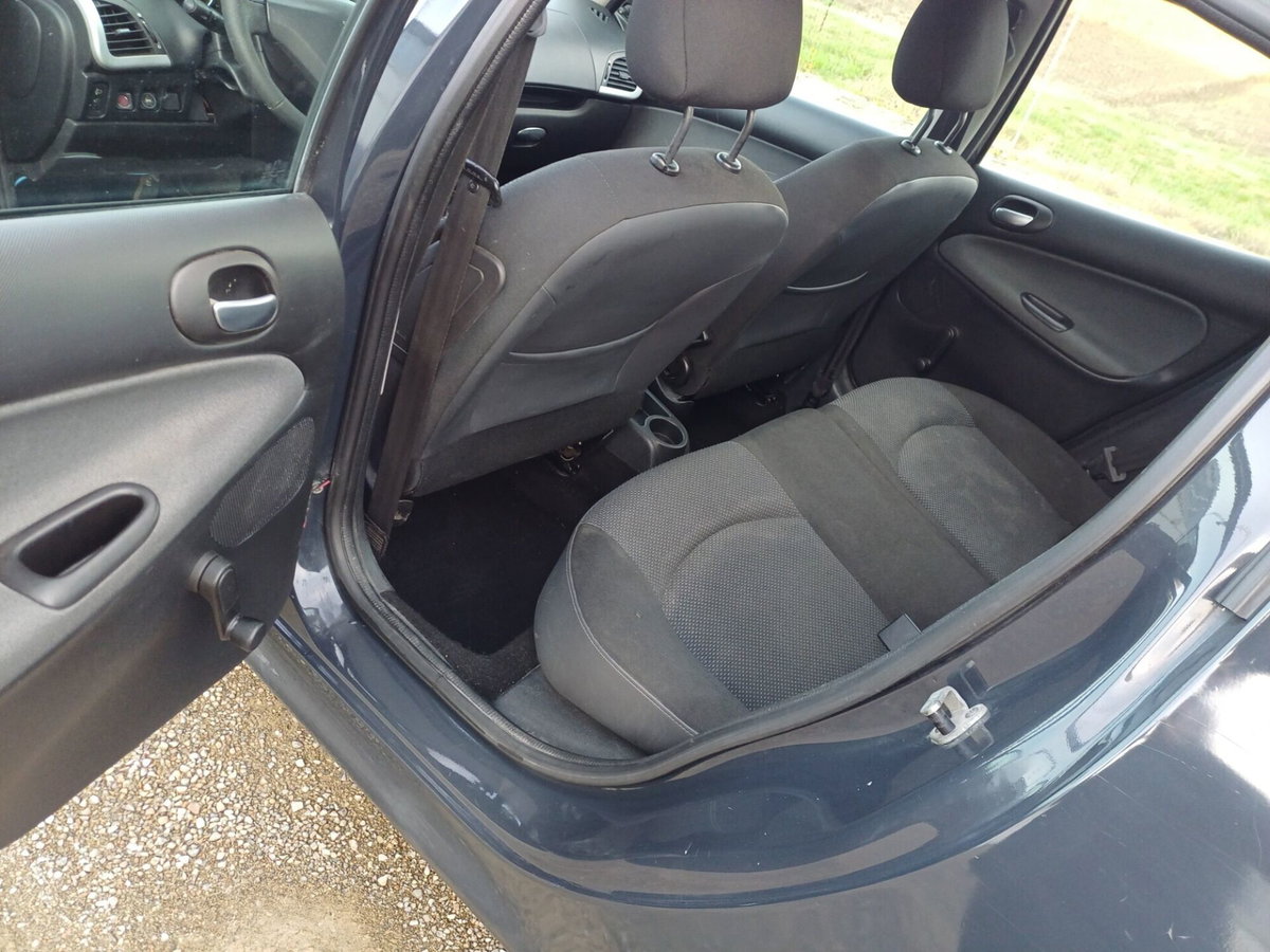 Peugeot 206 60CV 5p. Generation ECO GPL (11)