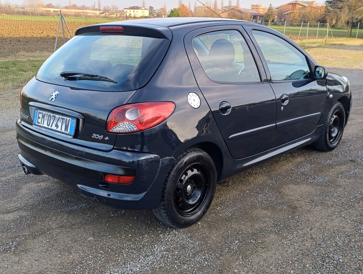 Peugeot 206 60CV 5p. Generation ECO GPL (5)