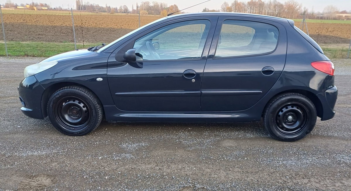 Peugeot 206 60CV 5p. Generation ECO GPL (7)