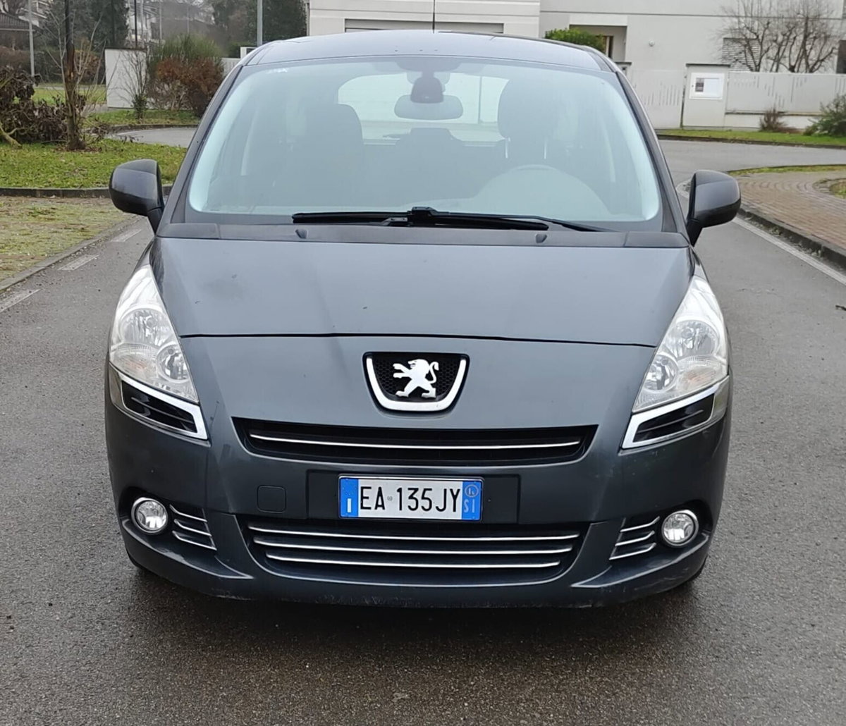 Peugeot 5008 1.6 HDi 112CV Business (3)