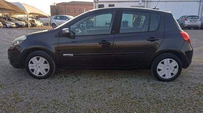 Renault Clio 1.2 16V 5 porte Dynamique (5)