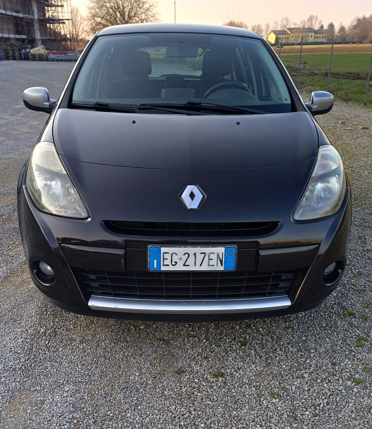 Renault Clio 1.2 16V 5 porte Dynamique (9)