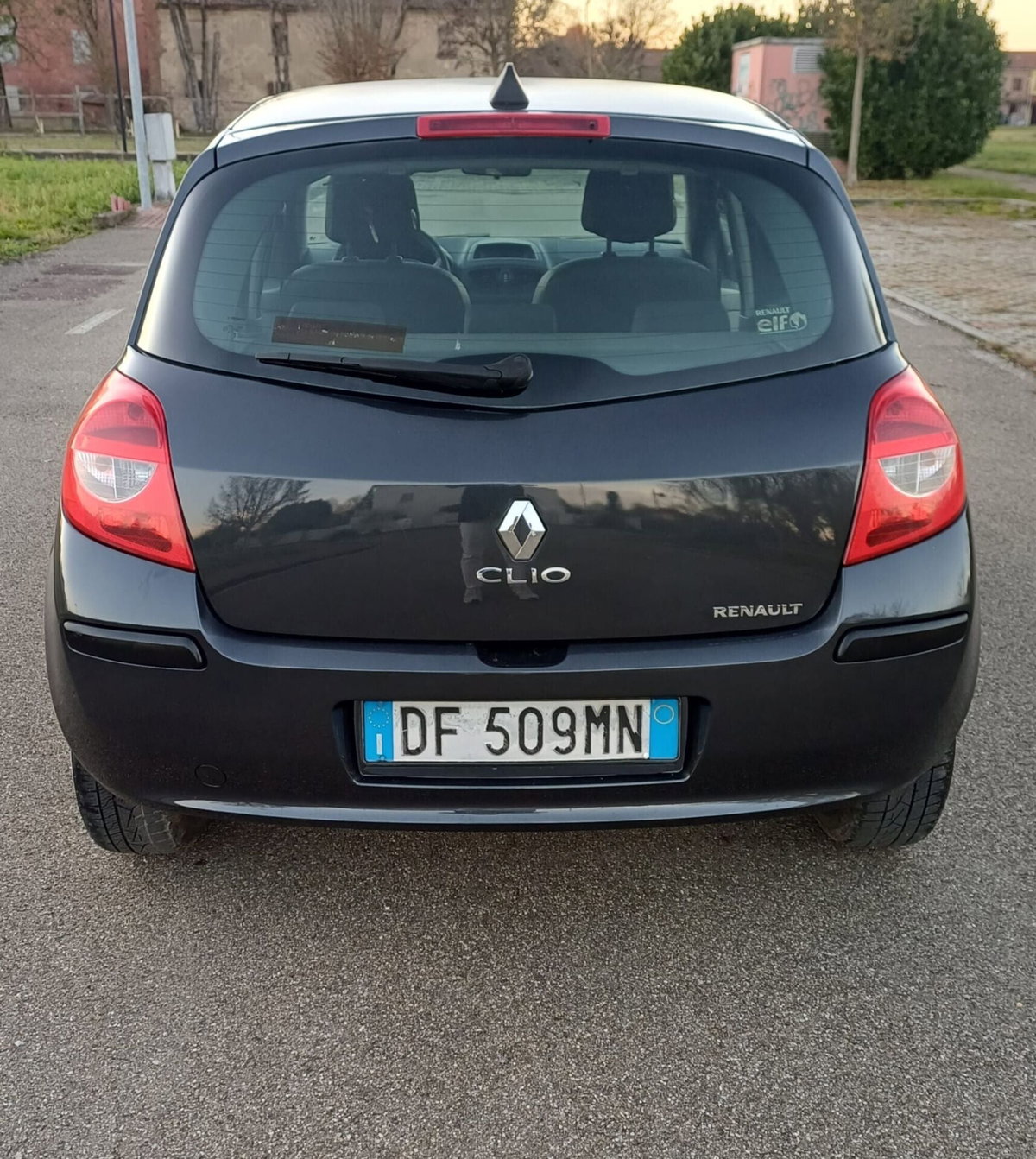 Renault Clio 1.2 16V 5 porte Luxe (4)