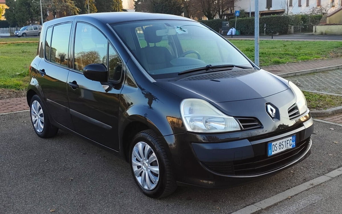 Renault Modus 1.2 16V Dynamique (13)