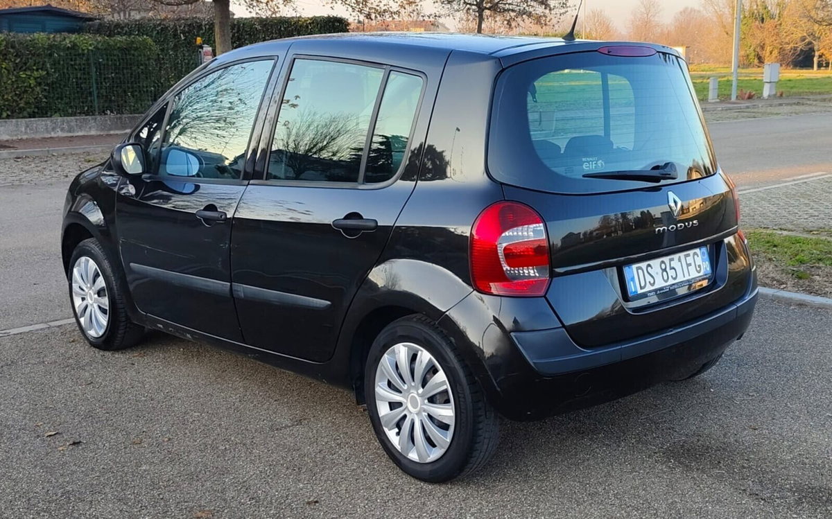 Renault Modus 1.2 16V Dynamique (19)