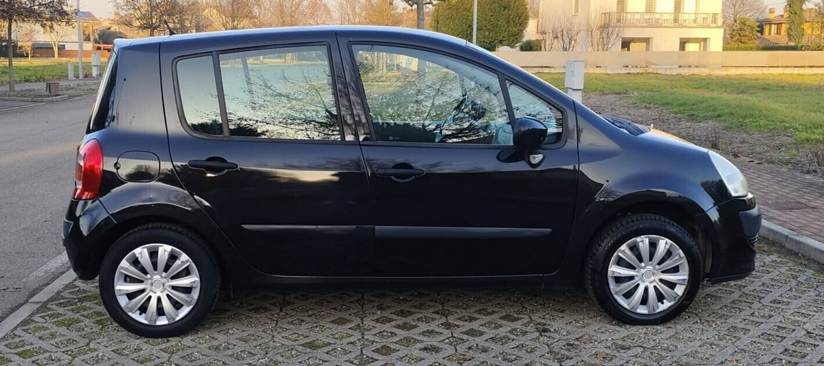 Renault Modus 1.2 16V Dynamique (4)