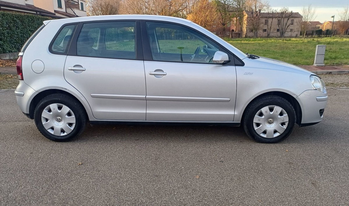 Volkswagen Polo 1.2/70CV 12V 5p. Comfortline (12)