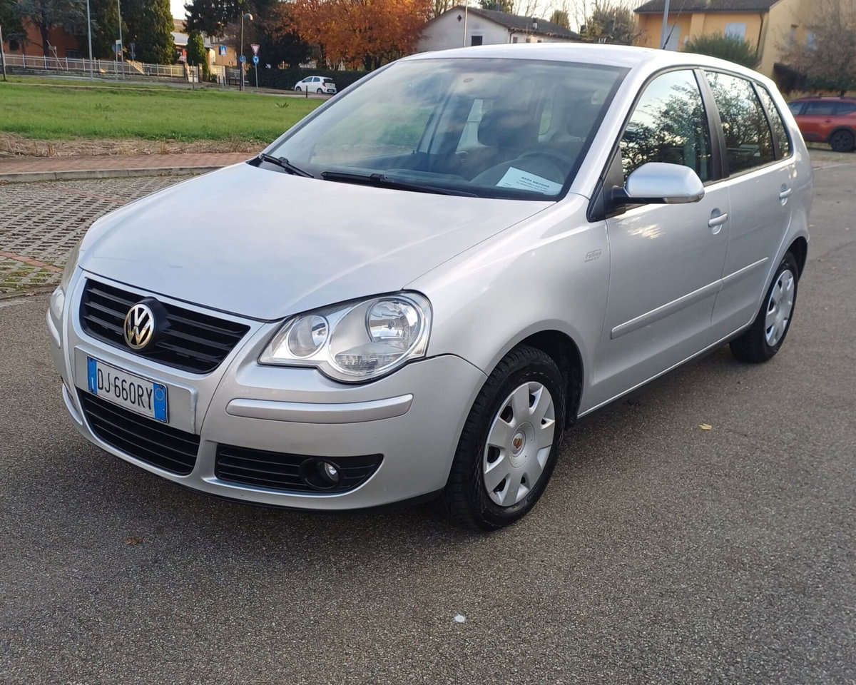 Volkswagen Polo 1.2/70CV 12V 5p. Comfortline (5)