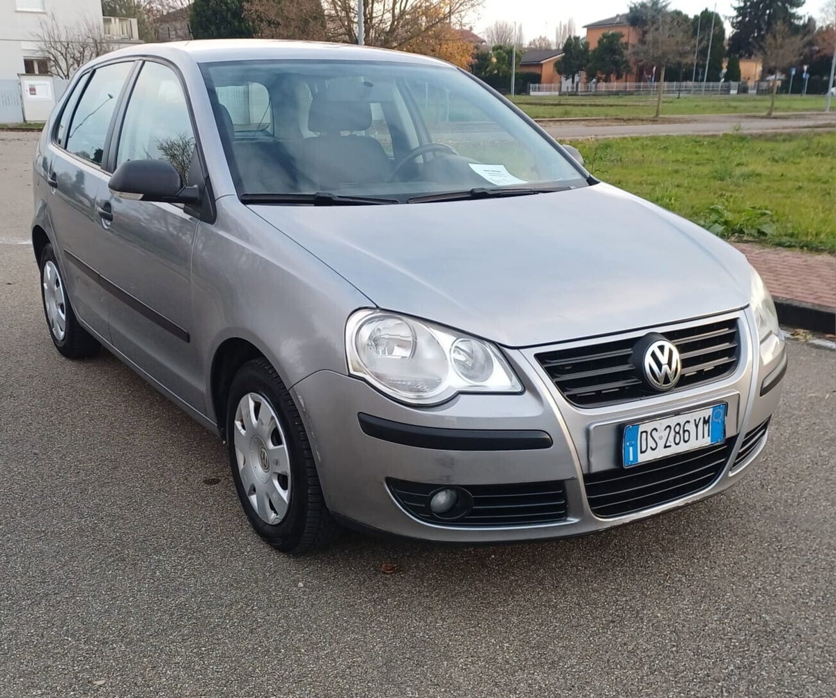 Volkswagen Polo 1.2/70CV 12V 5p. Comfortline (2)