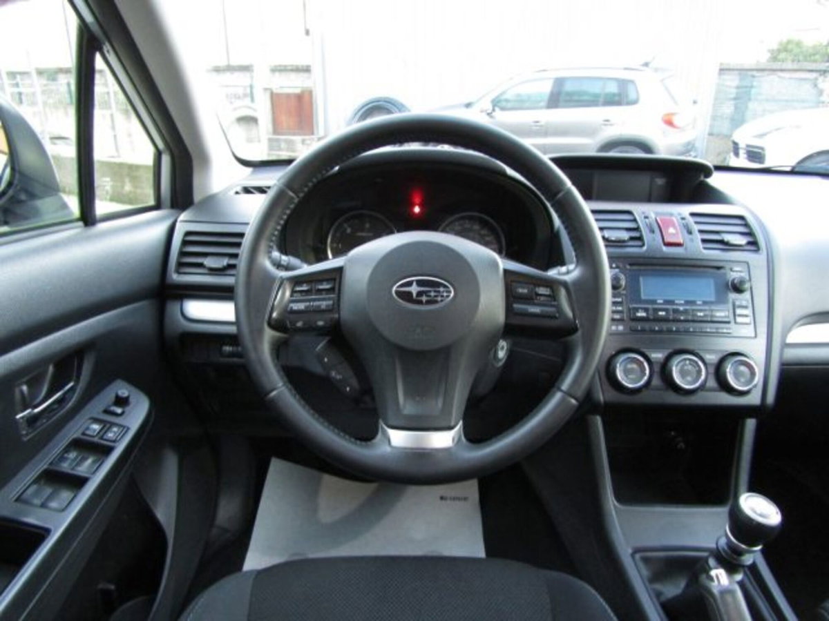 Subaru XV 2.0D-S Exclusive (17)