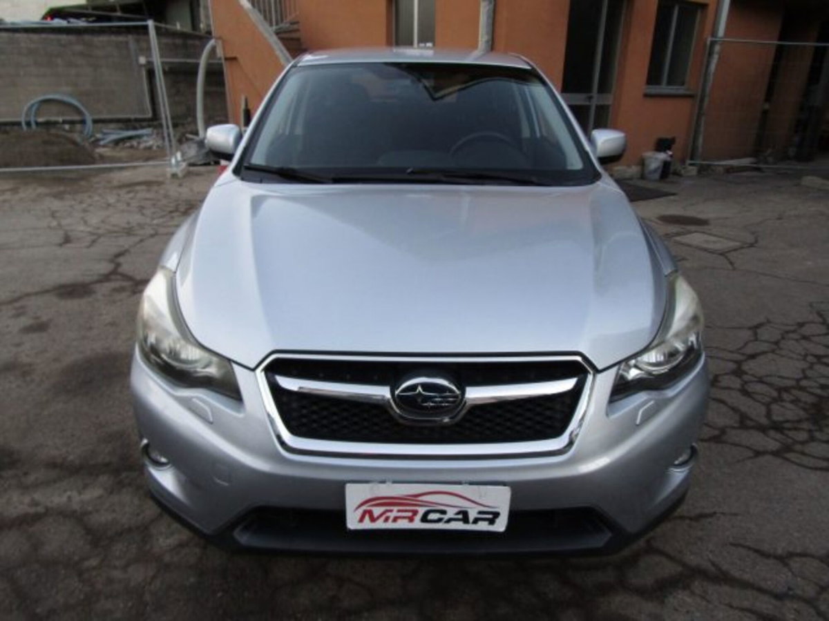 Subaru XV 2.0D-S Exclusive (2)