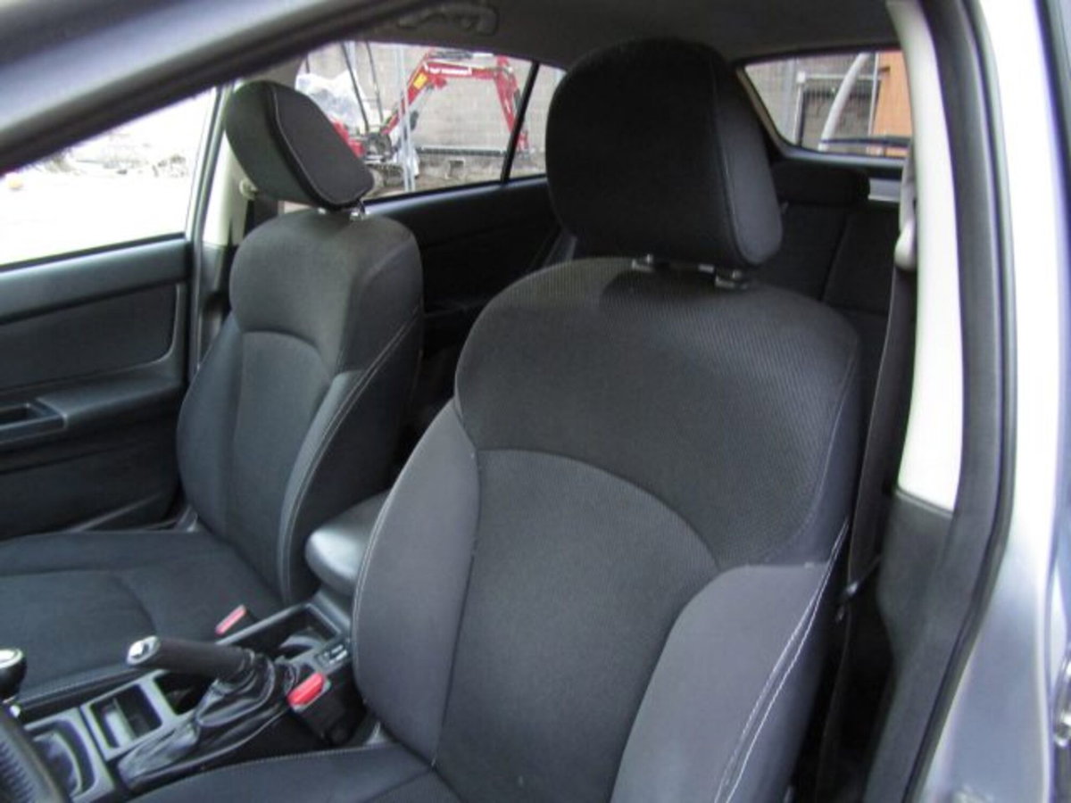 Subaru XV 2.0D-S Exclusive (9)