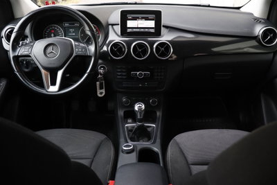 Mercedes-Benz Classe B 180 CDI Executive (2)