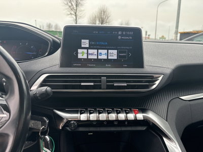 Peugeot 3008 BlueHDi 130 S&S EAT8 Active Business (15)