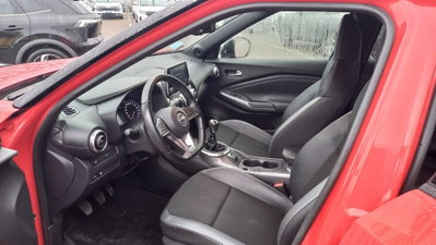 Nissan Juke 1.0 dig-t Acenta 114cv (5)