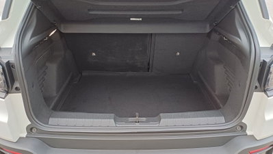 Jeep Avenger 1.2 turbo Longitude fwd 100cv (8)
