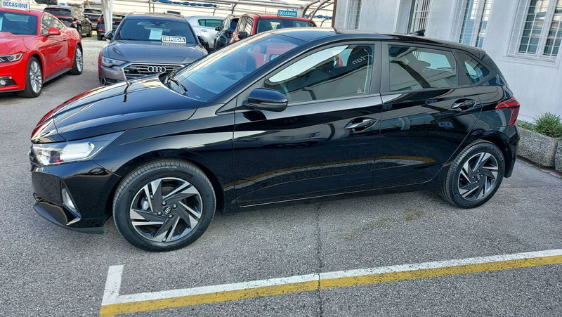 Hyundai i20 1.2 MPI MT ConnectLine