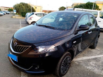 Lancia Ypsilon 1.0 FireFly 5 porte S&S Hybrid Ecochic Gold usata