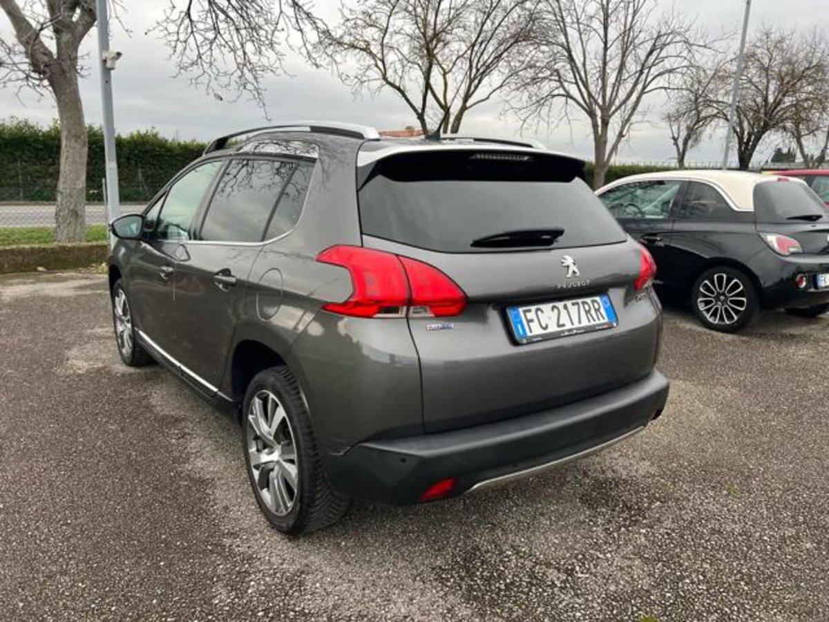 Peugeot 2008 120 S&S Allure (5)