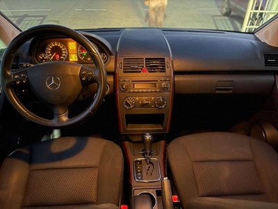 Mercedes-Benz Classe A 180 CDI Avantgarde (7)