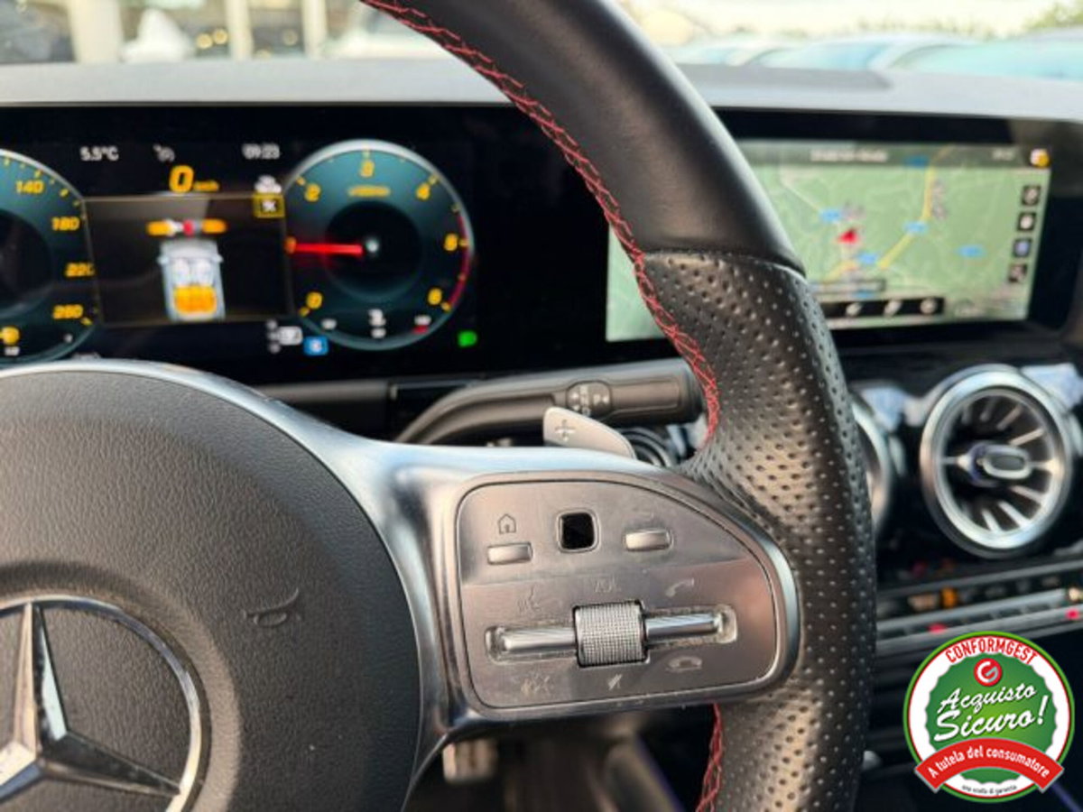 Mercedes-Benz GLA SUV 180 d Automatic Premium (13)