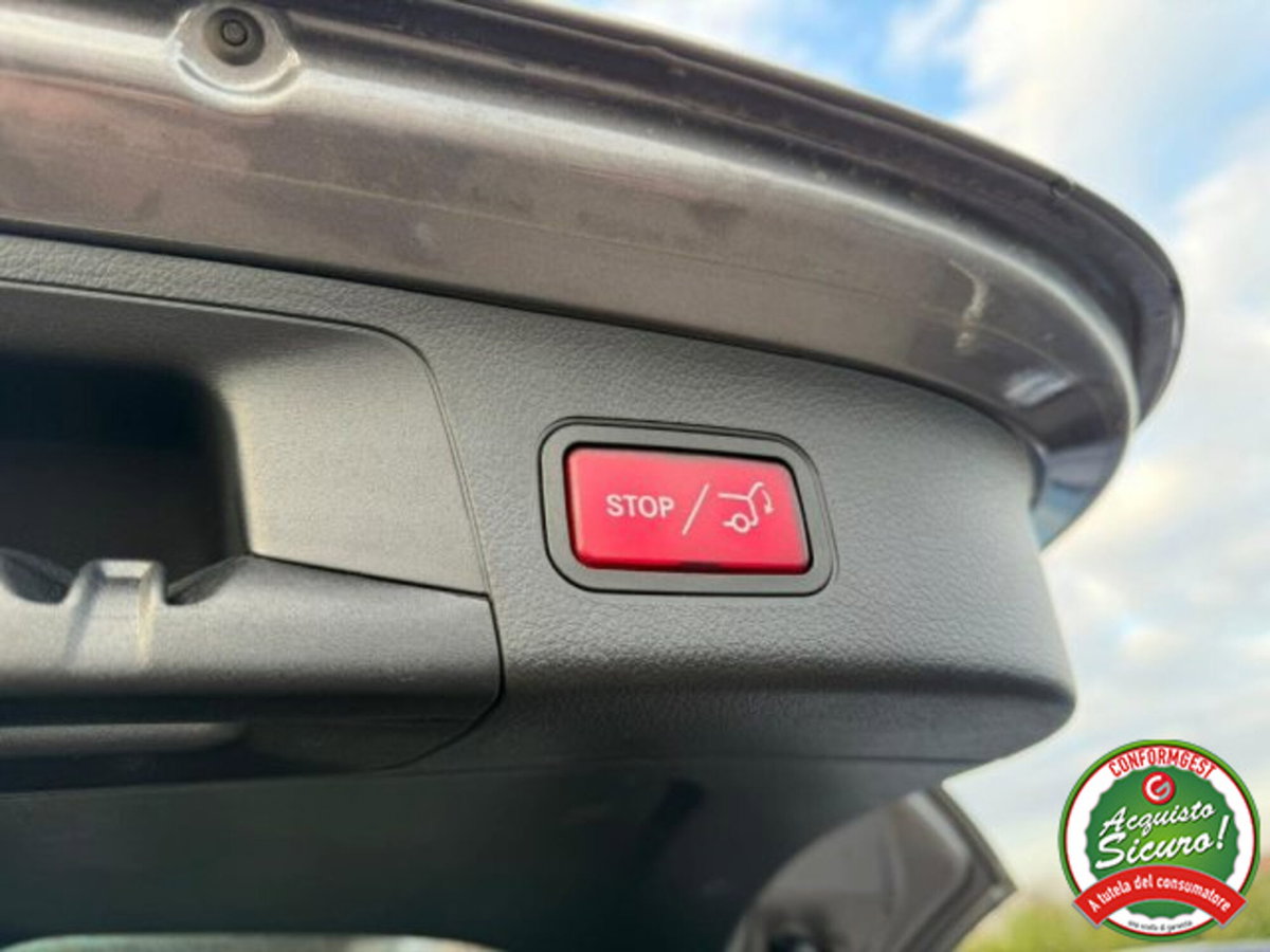 Mercedes-Benz GLA SUV 180 d Automatic Premium (5)