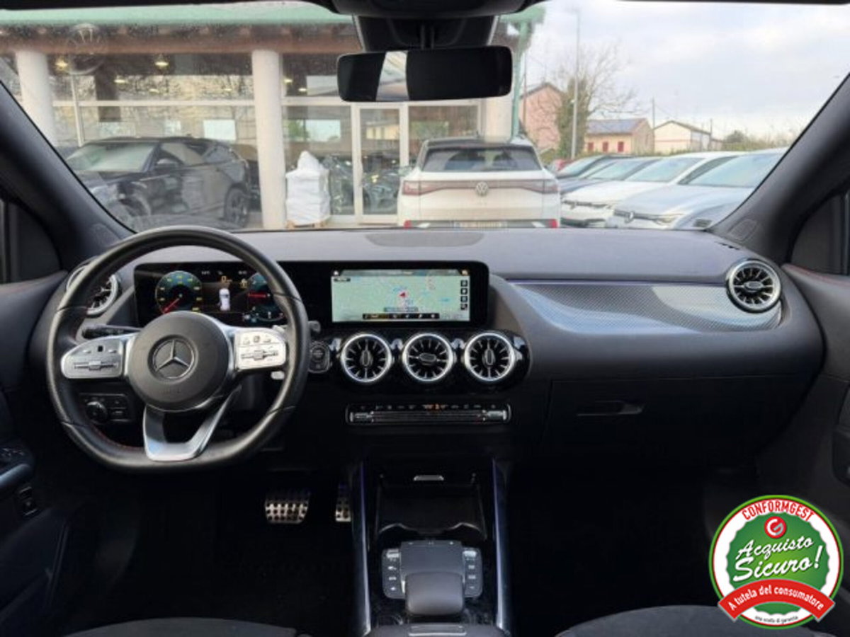 Mercedes-Benz GLA SUV 180 d Automatic Premium (7)