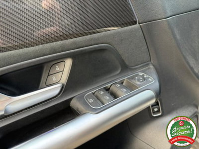 Mercedes-Benz GLA SUV 180 d Automatic Premium (8)