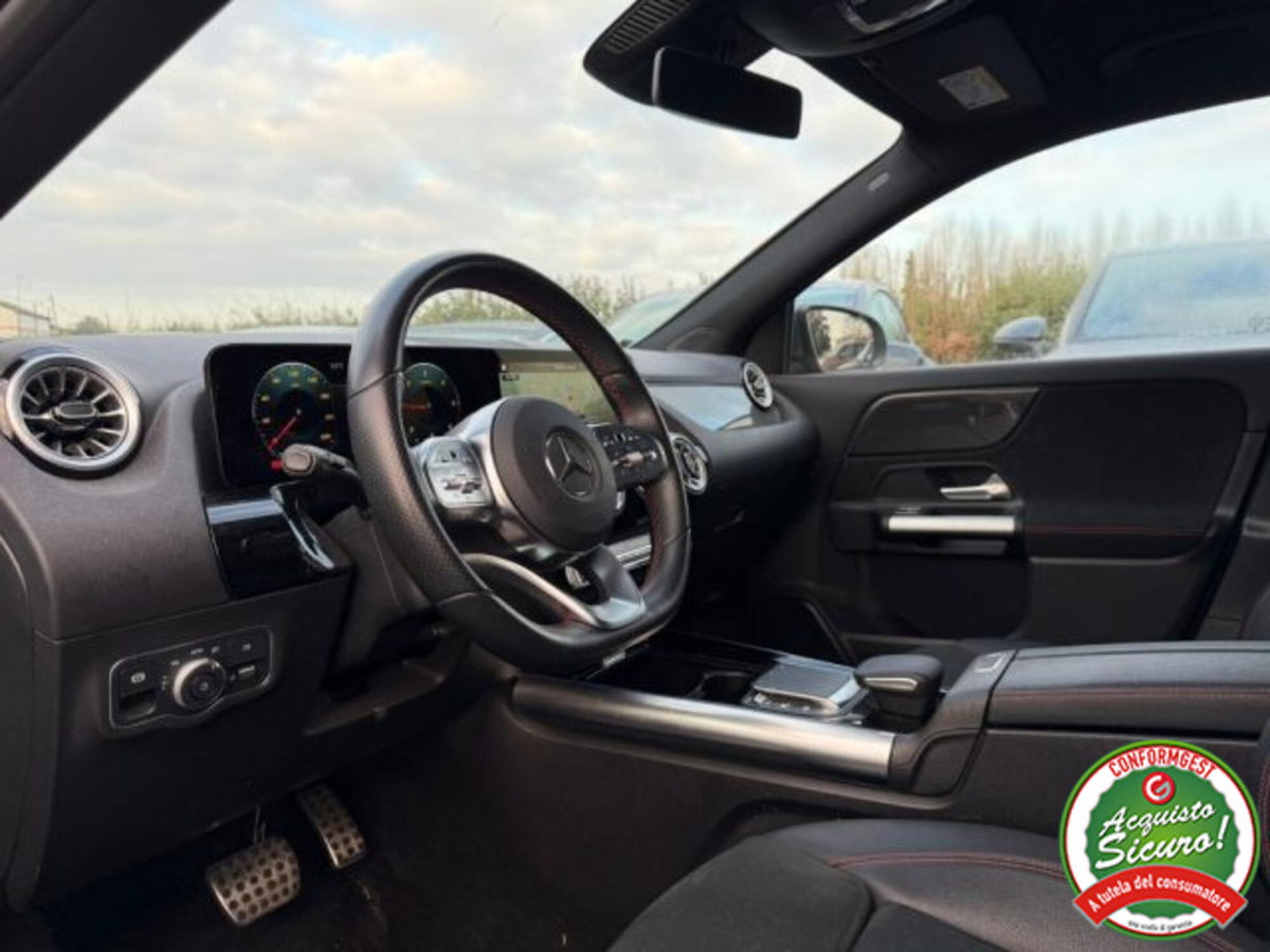Mercedes-Benz GLA SUV 180 d Automatic Premium (9)
