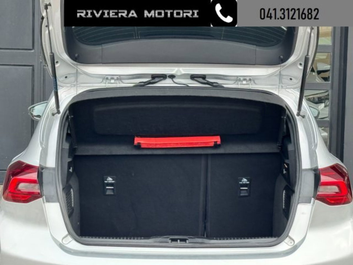 Ford Focus 1.5 EcoBlue 115 CV automatico 5p. ST-Line Style (10)
