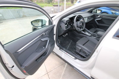 Audi A3 allstreet 1.5 tfsi mhev Identity Contrast 150cv s-tronic (15)
