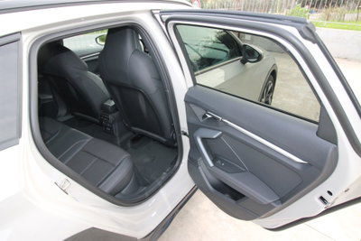 Audi A3 allstreet 1.5 tfsi mhev Identity Contrast 150cv s-tronic (17)
