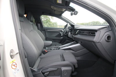 Audi A3 allstreet 1.5 tfsi mhev Identity Contrast 150cv s-tronic (19)