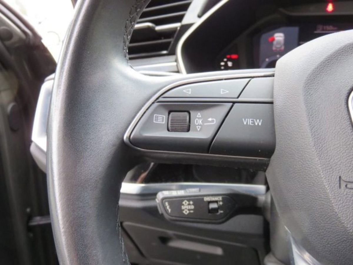 Audi Q3 35 TDI quattro S tronic Business (12)