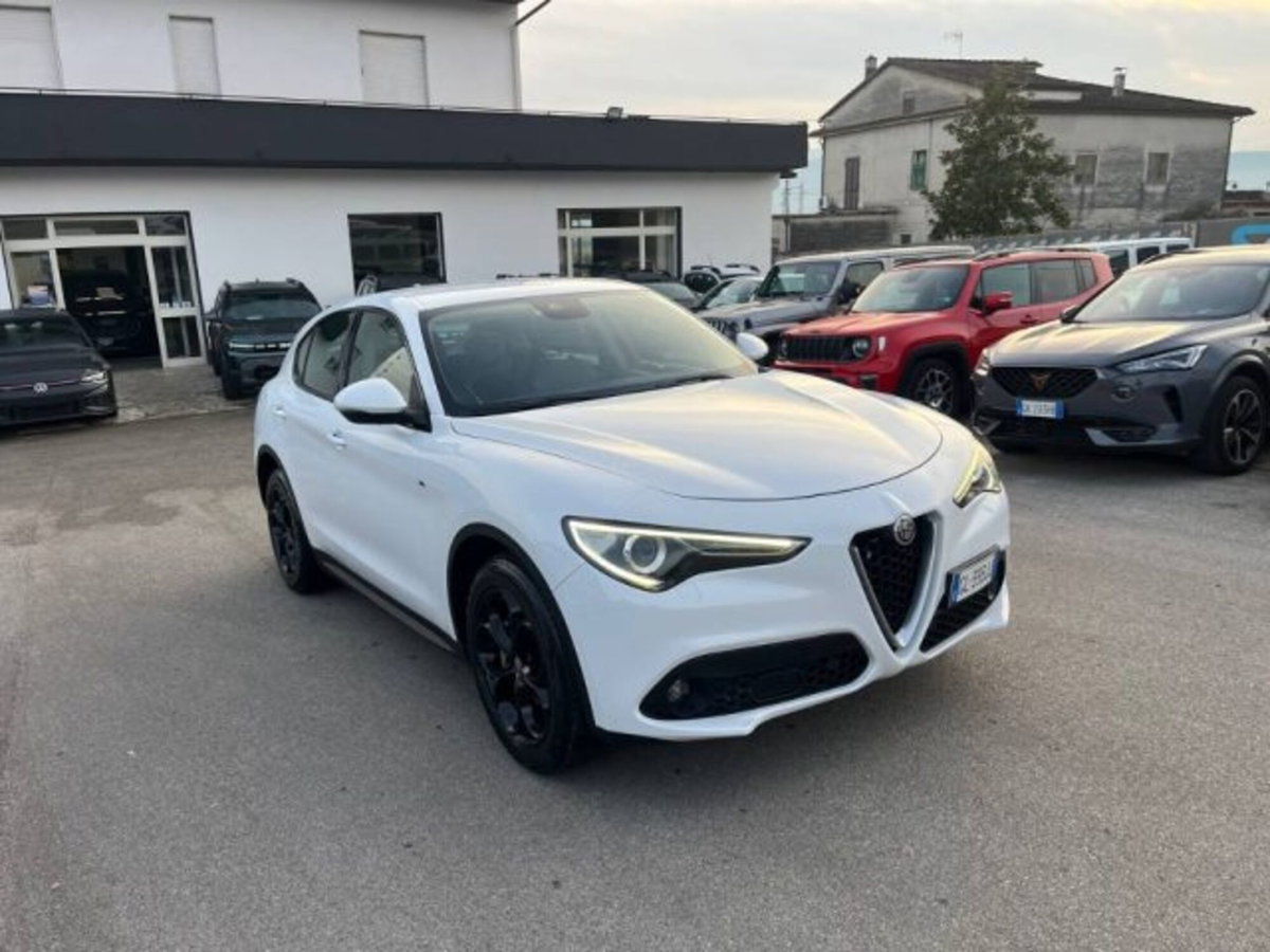 Alfa Romeo Stelvio Stelvio 2.2 Turbodiesel 150 CV AT8 RWD Business (3)