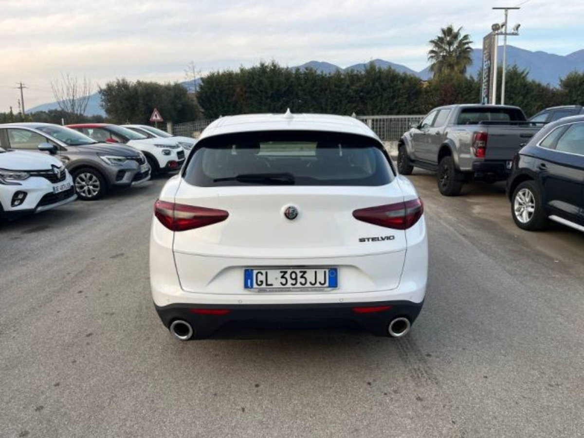 Alfa Romeo Stelvio Stelvio 2.2 Turbodiesel 150 CV AT8 RWD Business (5)