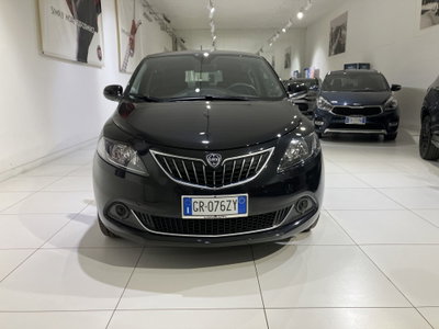 Lancia Ypsilon 1.0 FireFly 5 porte S&S Hybrid Ecochic A. Ferretti (2)