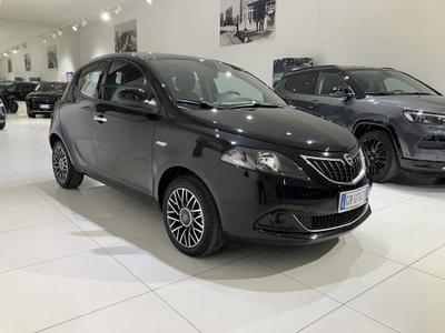 Lancia Ypsilon 1.0 FireFly 5 porte S&S Hybrid Ecochic A. Ferretti (3)
