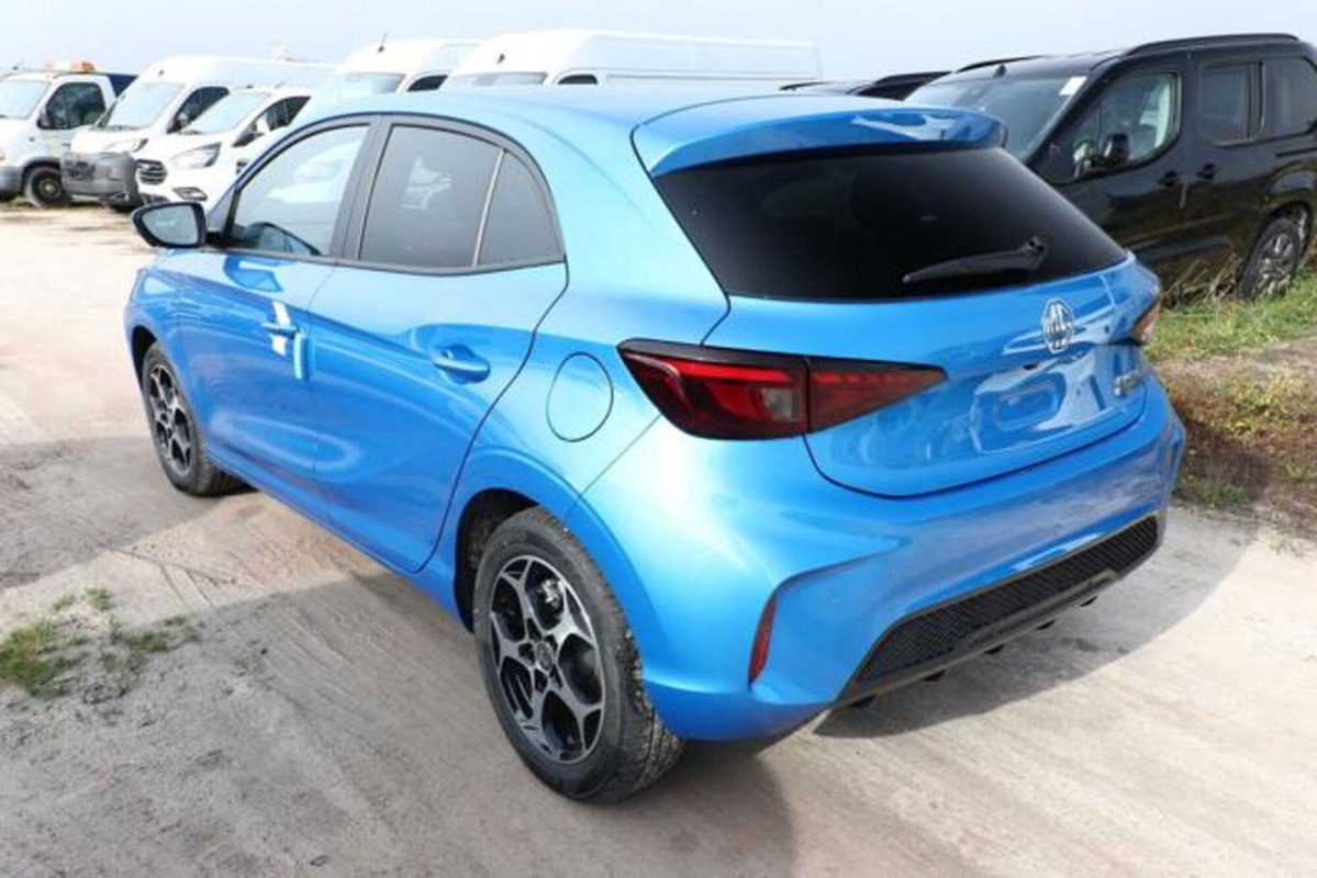 Mg MG3 1.5 hybrid+ Luxury auto (3)