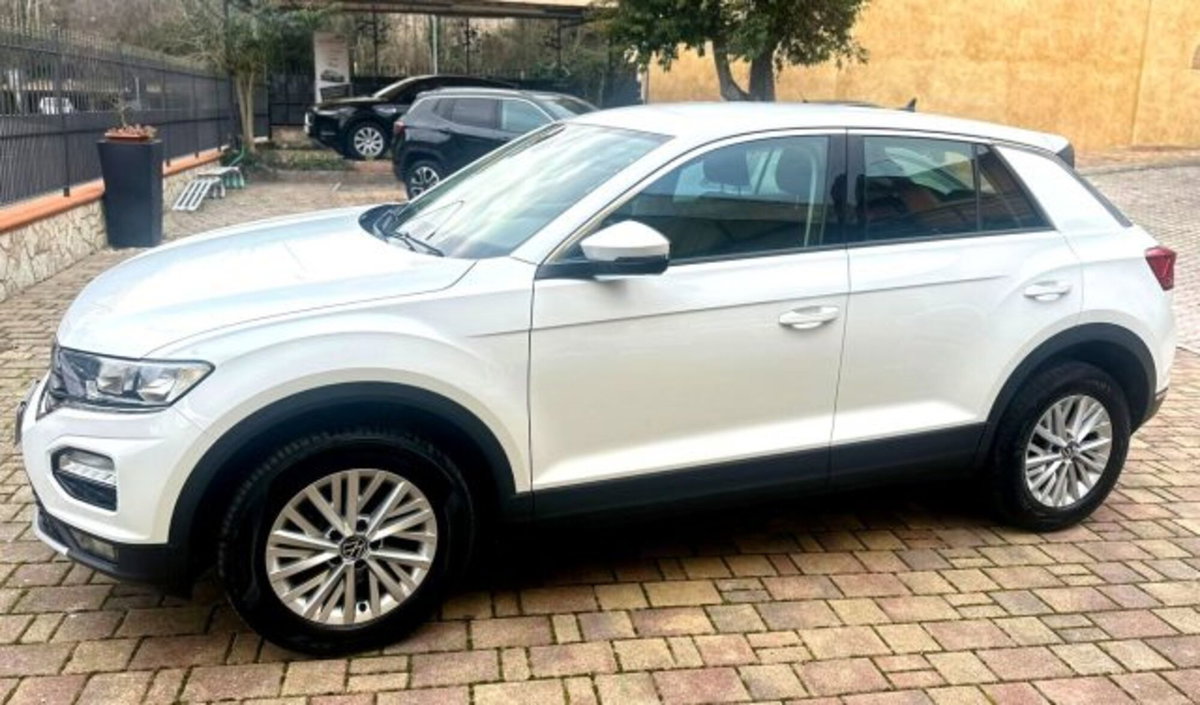 Volkswagen T-Roc 1.0 TSI Business BlueMotion Technology (19)